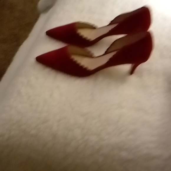 BEAUTIFUL Pella Mode Red high heels. New. - Picture 2 of 3